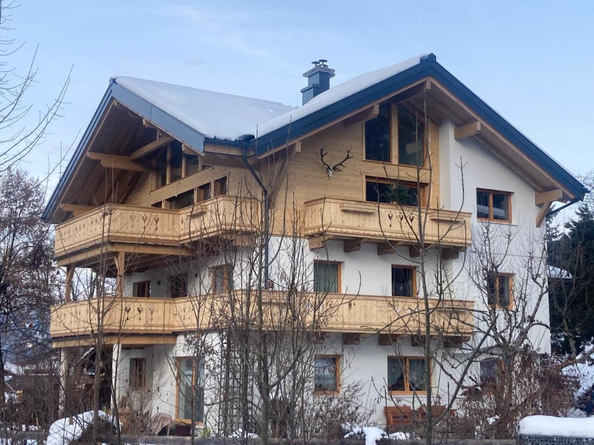 Bee Happy Haus Burboeck Apartment Flachau Exterior foto