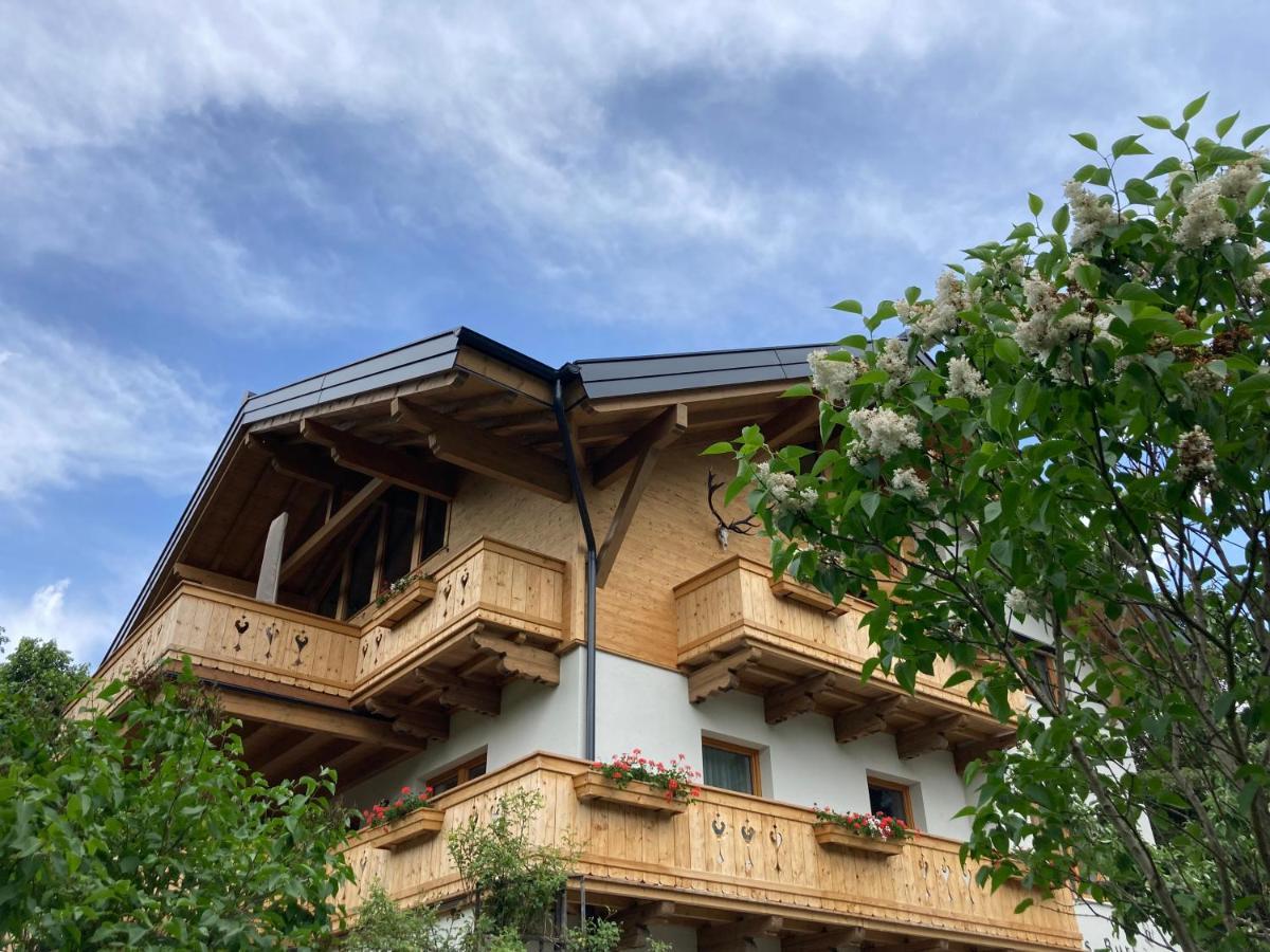 Bee Happy Haus Burboeck Apartment Flachau Exterior foto
